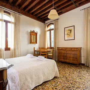 San Trovaso Apartmán