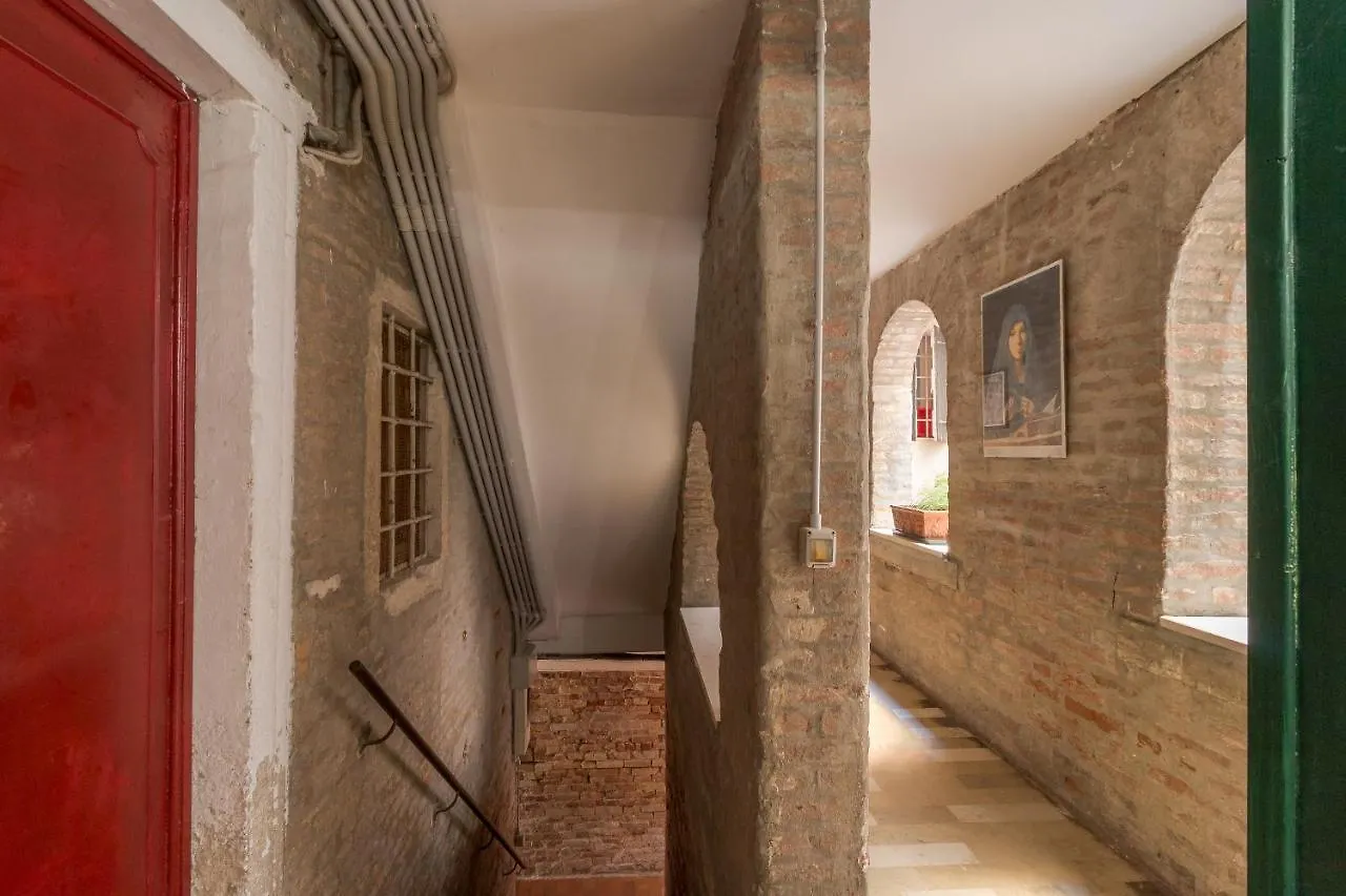 Corte Ca' Petriana Next To @Camposanpolo Apartment Venice